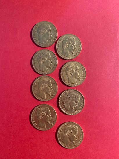 null 
FRANCE - 8 pièces de 20 francs or 

Poids 51,28grs
