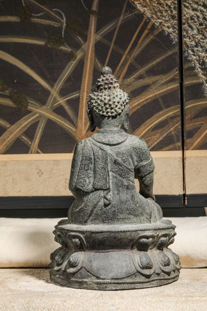 null 
Bouddha




Bronze Chine, période Ming




Hauteur 23 cm




Bouddha en bronze...