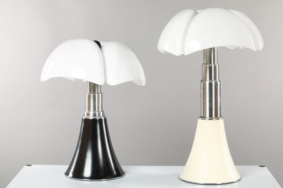 null #Lampe Pipistrello - 1965.

Design Gae Aulenti - Edition Martinelli Luce - Made...