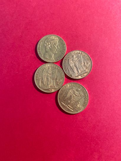 null 
3 pièces de 20 francs or
poids : 19,30GRS