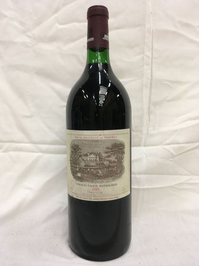 null 1 PAUILLAC Château Lafite Rothschild 1983 150cl b.g