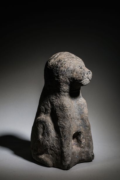 null Sculpture en pierre, "Gardien de TEMPLE"
28x17x14cm