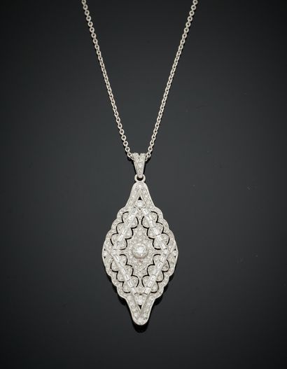 null "Lace" diamond pendant and its chain in openwork white gold (750‰), set with...