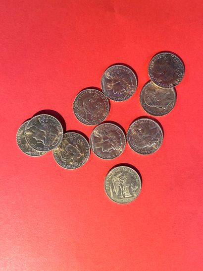 null FRANCE : 20 francs or (différentes années)
Réunion de 10 pièces
Poids net :...
