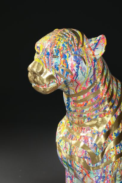 null Pair of sitting panthers in metal with painted decoration
Height : 96 cm