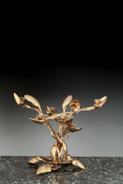 null ARMAN (1928-2005)
Spoon candlestick
Sculpture, bronze print with golden patina
Signed...