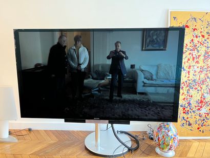 null Téléviseur BANG & OLUFSEN, grand écran - hauteur 111 cm, longueur : 199 cm
Piétement...