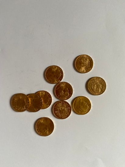 SUISSE : Réunion de 10 pièces de 20 francs...