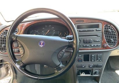 null 1999 Saab 93 petrol with 85000 kilometers.
(French papers)
This is a second...