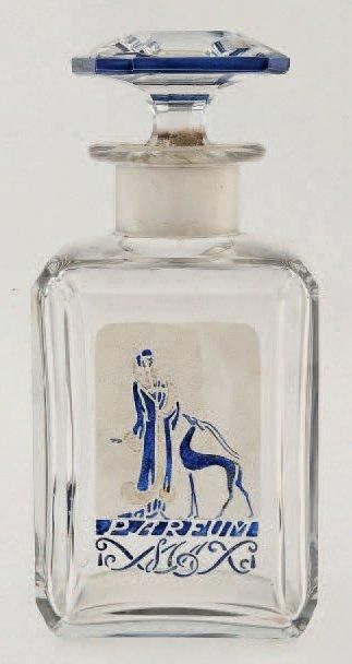 MAX FOURRURES «Parfum Max» Flacon en cristal de Baccarat, modèle carafon, décoré...