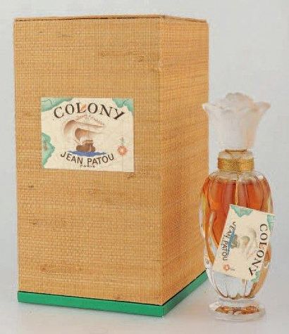 Jean Patou «Colony» Flacon en cristal en forme d'ananas. Série limitée et numérotée....