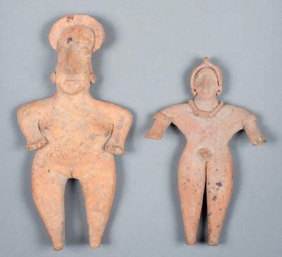 null ENSEMBLE COMPOSÉ DE DEUX STATUETTES ANTHROPOMORPHES. Terre cuite. Colima, Mexique,...