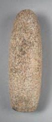 null HACHE polie en roche tenace. Néolithique ancien. 16,5cm