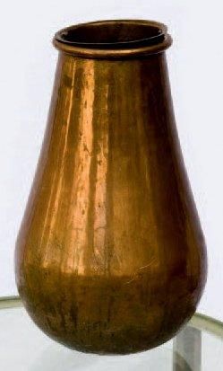 null Vase en Dinanderie de Cuivre. H. 45 cm