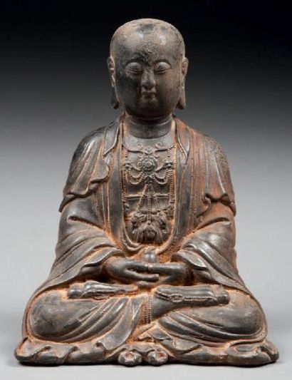 null LO-HAN assis en position de méditation, fonte de fer. Chine, XXème 26cm