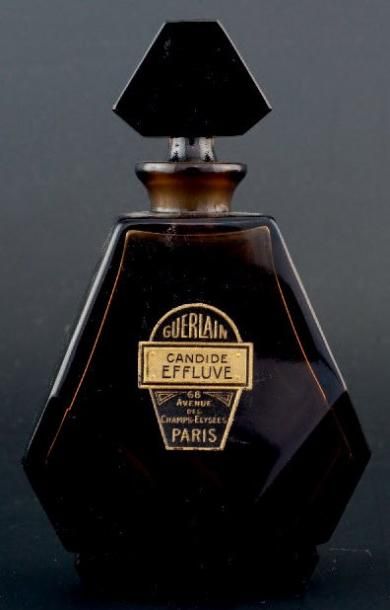 Guerlain «CANDIDE EFFLUVE» FLACON MODÈLE «BRUN FUMÉ» Flacon en cristal de Baccarat,...