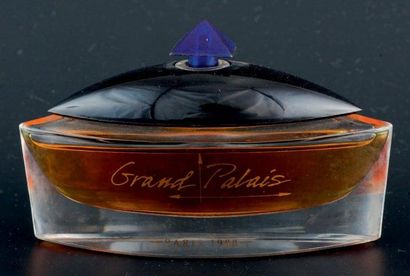 Raison Pure «GRAND PALAIS» Flacon en verre panse à découpe, édition limitée à 2000...