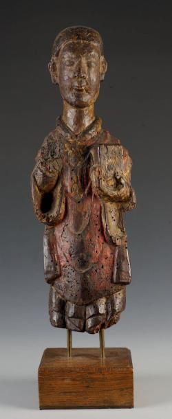null SCULPTURE représentant un Saint en bois polychrome. Auvergne (?), XVIème siècle,...