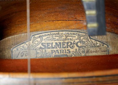 null Guitare SELMER/MACCAFFERI HAWAÏENNE 6 cordes de 1932, n° 150 Marque au fer sur...