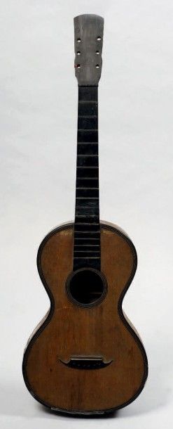 null Guitare romantique faite à Mirecourt vers 1825 vendue à paris par CLEMENT dont...