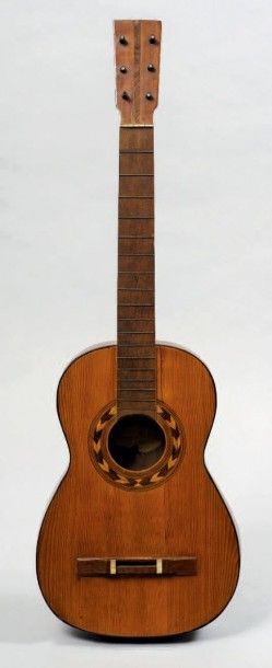 null Guitare espagnole faite par PAU LISART à valence vers 1900 dont elle porte l'étiquette....