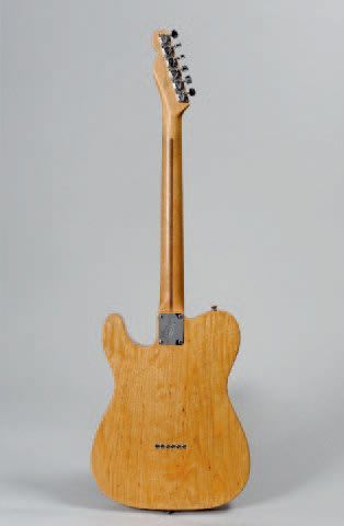 null Guitare électrique solidbody de marque FENDER modèle Telecaster de 1971 n° de...