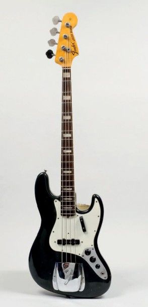 null Basse électrique solidbody de marque FENDER modèle Jazz Bass de 1971, n° de...