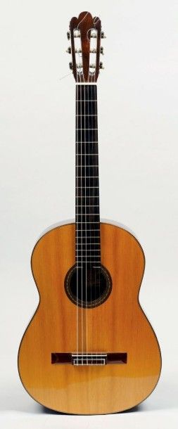 null Rare guitare espagnole de Miguel SIMPLICIO, (fils de Francisco, lui même successeur...