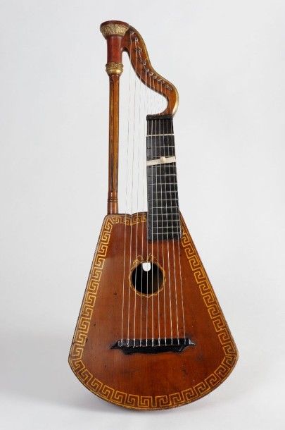 null Guitare harpe anglaise de Light à Londres vers 1800, dont elle porte la signature...