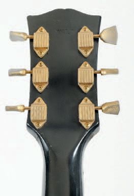 null Guitare électrique Solidbody de marque GIBSON modèle Les Paul
Custom, reissue...