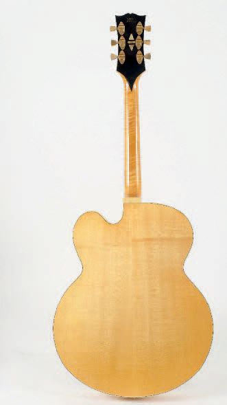null Guitare électrique Archtop de marque GIBSON modèle Super 400 CN de 1976, n°...