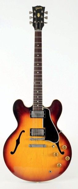 null Guitare électrique Hollowbody de marque GIBSON ES 335 modèle «dot inlay»,1960,...