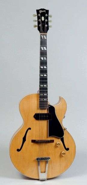 null Guitare électrique Archtop de marque GIBSON modèle ES-175N de 1950
(expédiée...