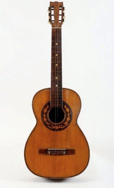 null Guitare classique espagnole de Armencil LOPEZ, dont elle porte l'étiquette,...