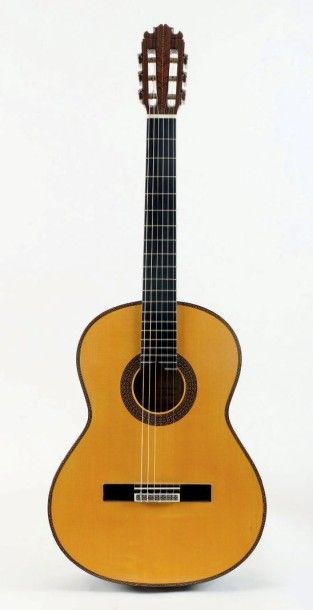 Guitare classique de Manuel CONTRERAS II,...