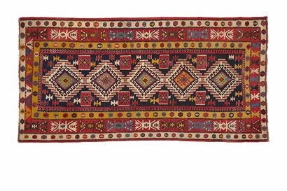 null Important et original KILIM-KOUBA (Caucase), fin 19ème siècle
Champ bleu nuit...