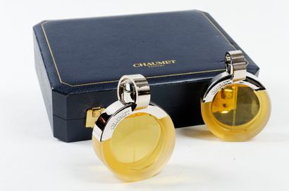 CHAUMET Coffret de grand luxe en cuir de couleur bleue titré «Chaumet Parfums» comprenant...