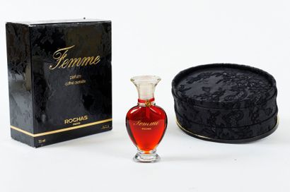 ROCHAS «Femme»
Flacon Extrait de Parfum PDO + Coffret de forme ovale imitation d...