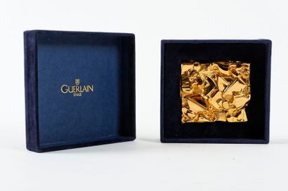 Guerlain Presse Papier Presse papier sculpté de flacons et habillé d’or fin 18 carats...