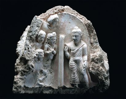 BOUDDHA ET ADORANTS Gandhara, IIe-IVe siècle....