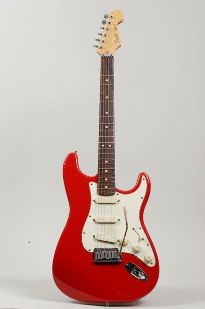 null Guitare électrique Solidbody de marque Fender, modèle Stratocaster n° E900442...