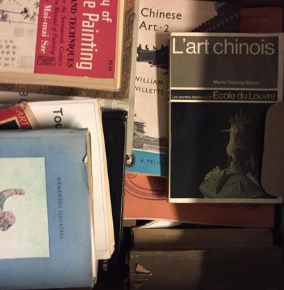 null Ensemble de livres sur le thème de l'art Asiatique
Dont M..Sullivan, An introduction...