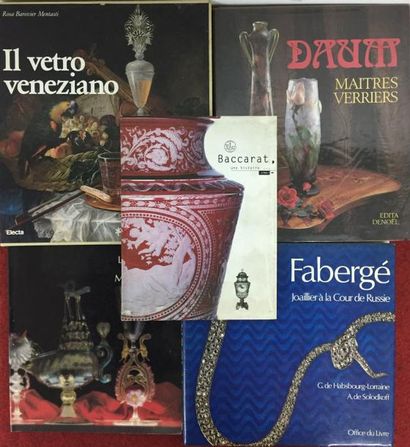 null Lot de 5 ouvrages
Il Vetro Veneziano, Electa // Daum Maitre Verrier, Edita Denoel...