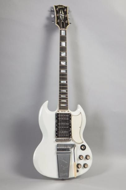 null Guitare électrique Solidbody de marque Gibson modèle SG standard Custom c. 1974...