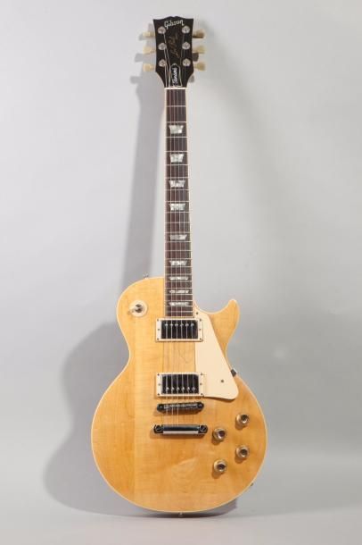 null Guitare electrique solidbody de marque GIBSON modèle Les Paul Standard n° 99223799...