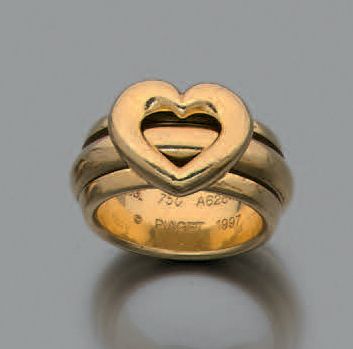null PIAGET BAGUE «Possession Cœur» en or jaune (750 millièmes) centré d'un anneau...