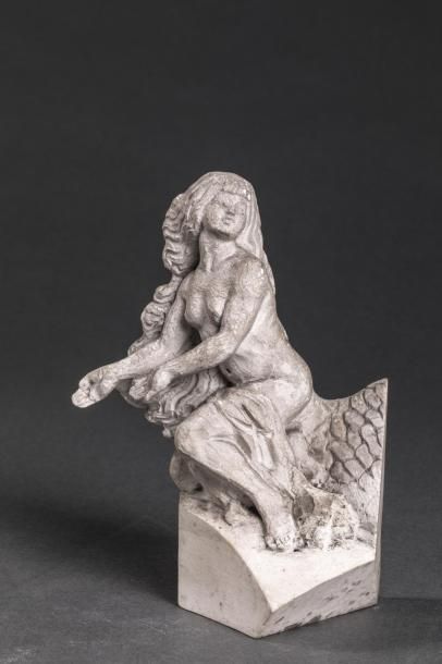 Maurice MAIGNAN (1872-1946) 
Baigneuse
Sculpture en plâtre, monogrammée 
H: 17 c...