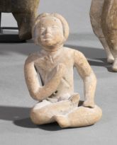 null Personnage assis
Terre cuite brune.
Culture Xochipala, Mexique, 1200 - 600 av....
