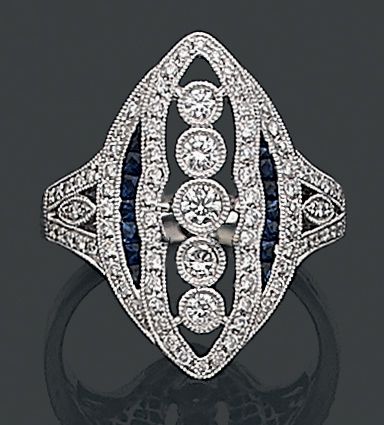 null BAGUE «marquise» en or gris (750 millièmes) ajouré, serti de diamants taille...
