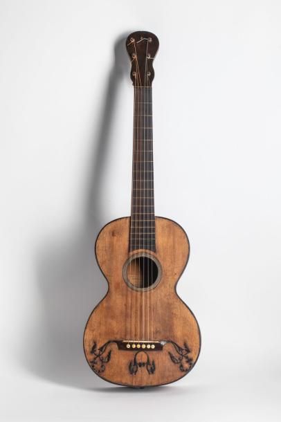 null Guitare romantique italienne faite par Gaetano Vinaccia, Naples c.1860.
Diapason...